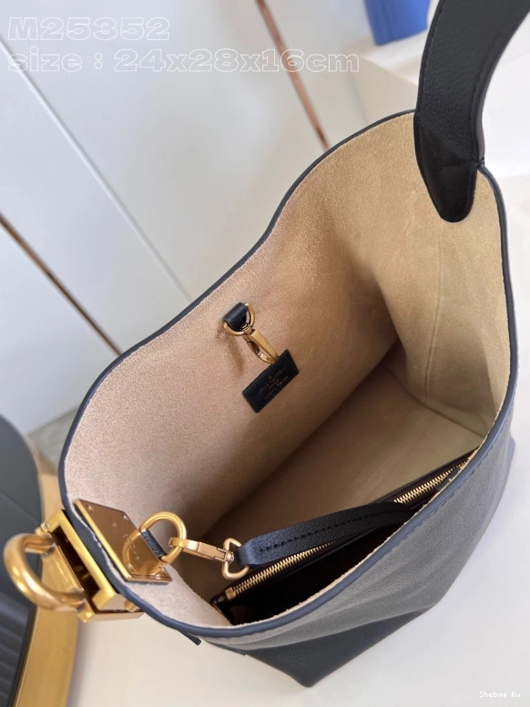 VUITTON Jh-24*28*16CM LOUIS Hobo Low Key 0803